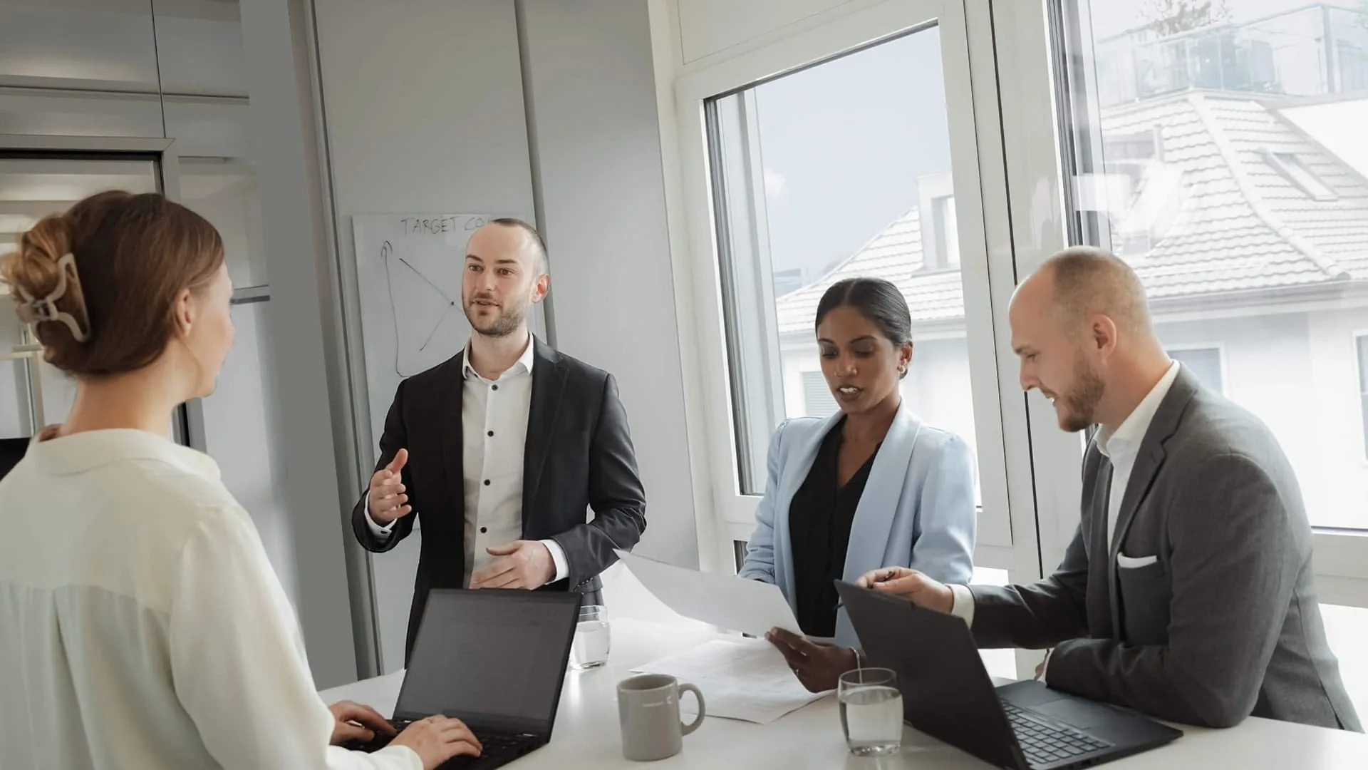 Compensation & Performance Management Header verkleinert Compensation & Performance Management Header verkleinert